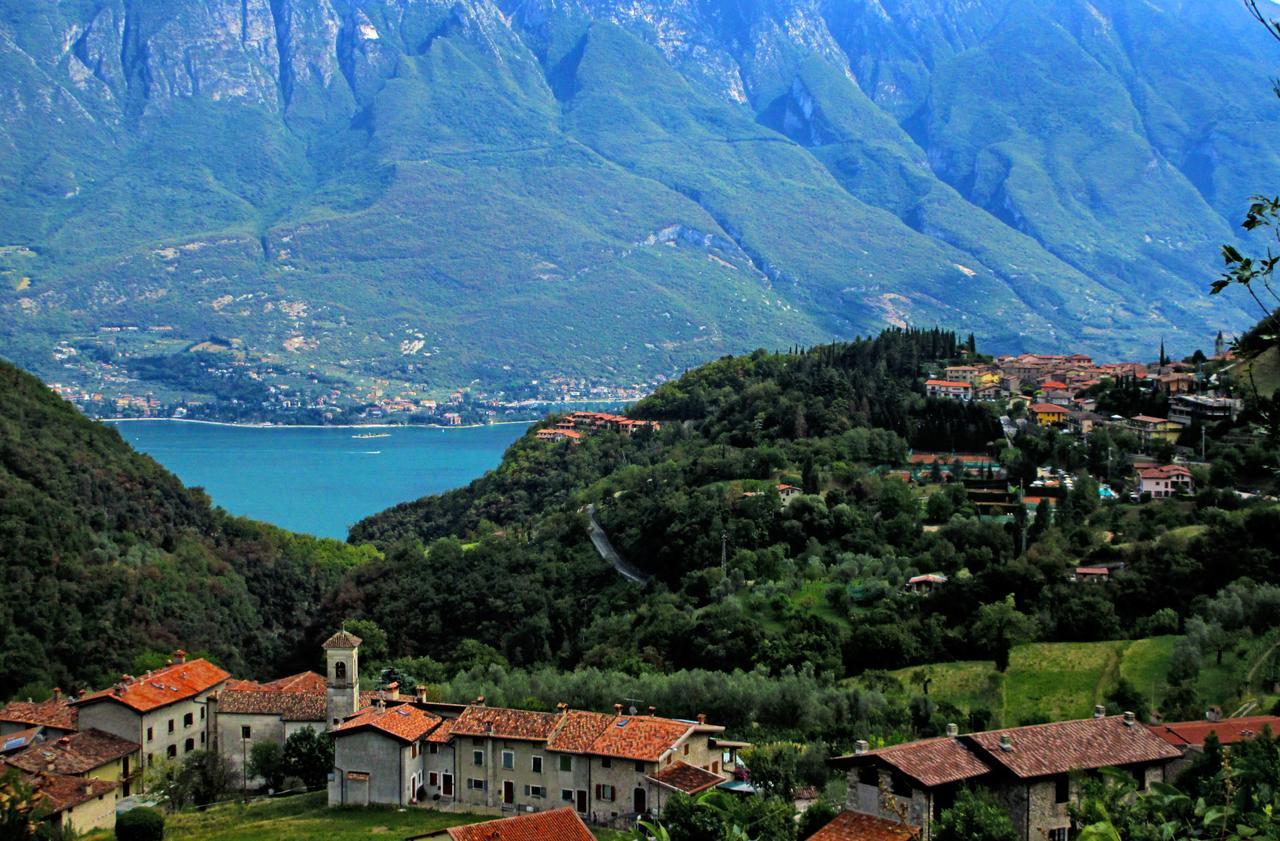 Casa Paola Holiday Studio By Gardadomusmea Tremosine Esterno foto