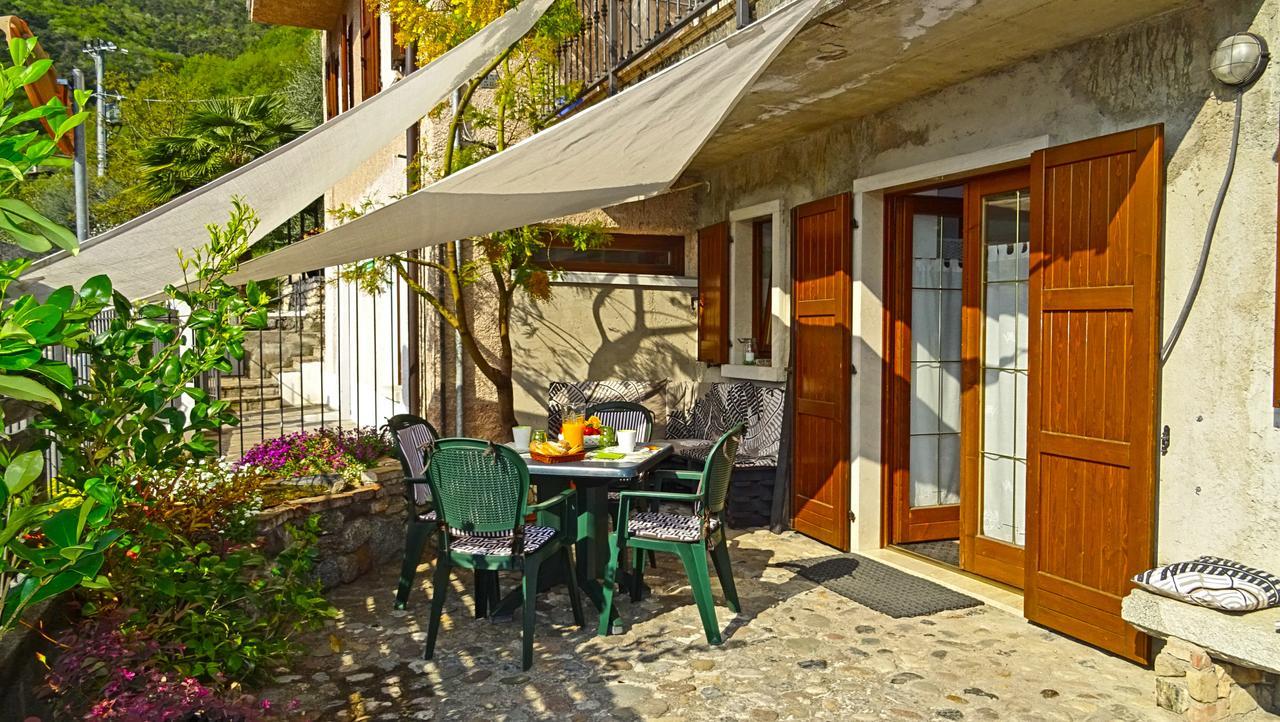 Casa Paola Holiday Studio By Gardadomusmea Tremosine Esterno foto
